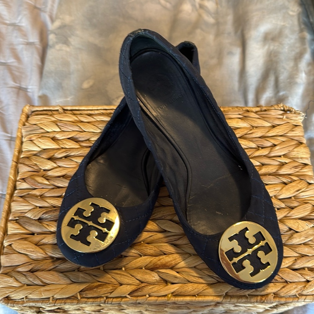 Tory Burch Women's Navy Blue Logo Ballet Flats